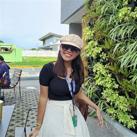 Sarap Lamasin ng Suso Mo Ella Parang Pakwan! Hmm.